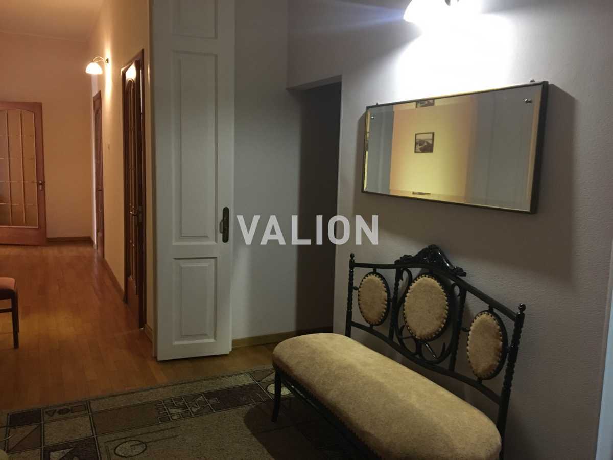 Аренда 3-комнатной квартиры 95 м², Малая Житомирская ул., 5