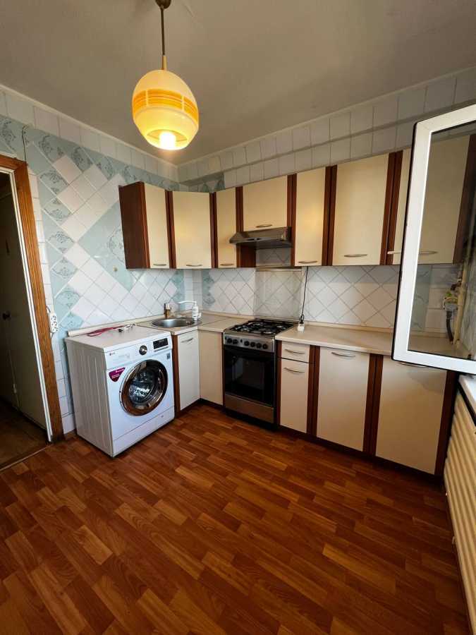 Продажа 2-комнатной квартиры 55.9 м², Озерная ул., 31/50