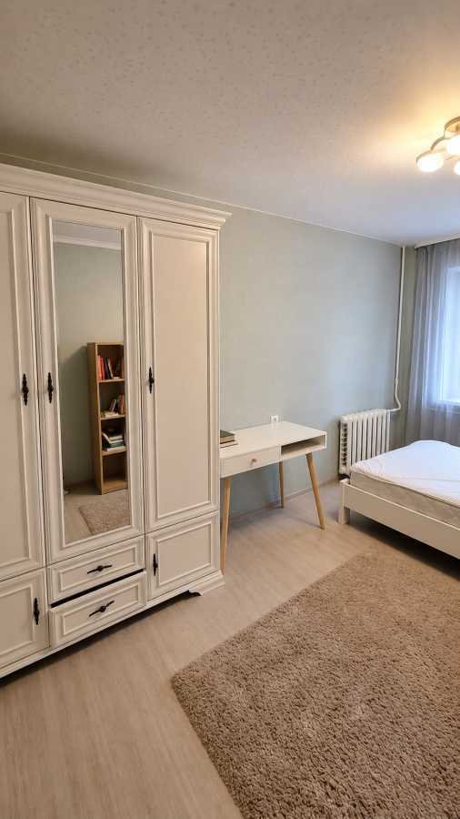 Продажа 3-комнатной квартиры 72 м², Олексы Тихого ул., 23