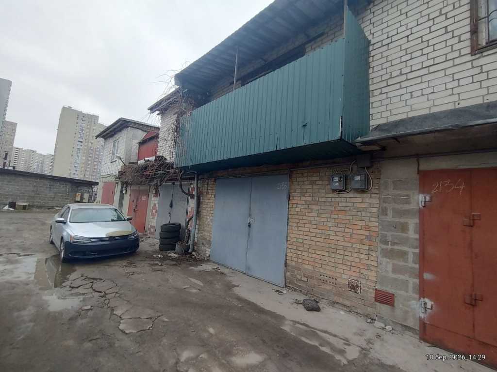 Продаж гаража 105 м², Миколи Закревського вул., 93