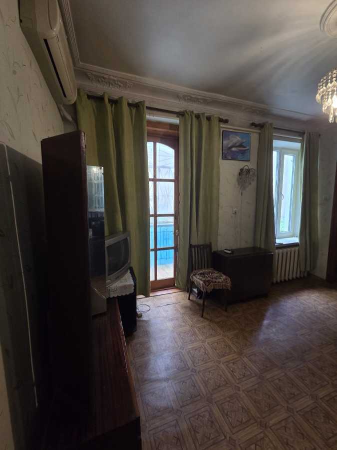Оренда 2-кімнатної квартири 65 м², Базарна вул.