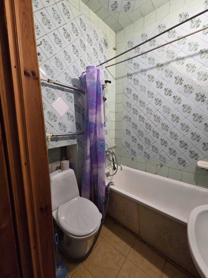 Оренда 2-кімнатної квартири 65 м², Базарна вул.