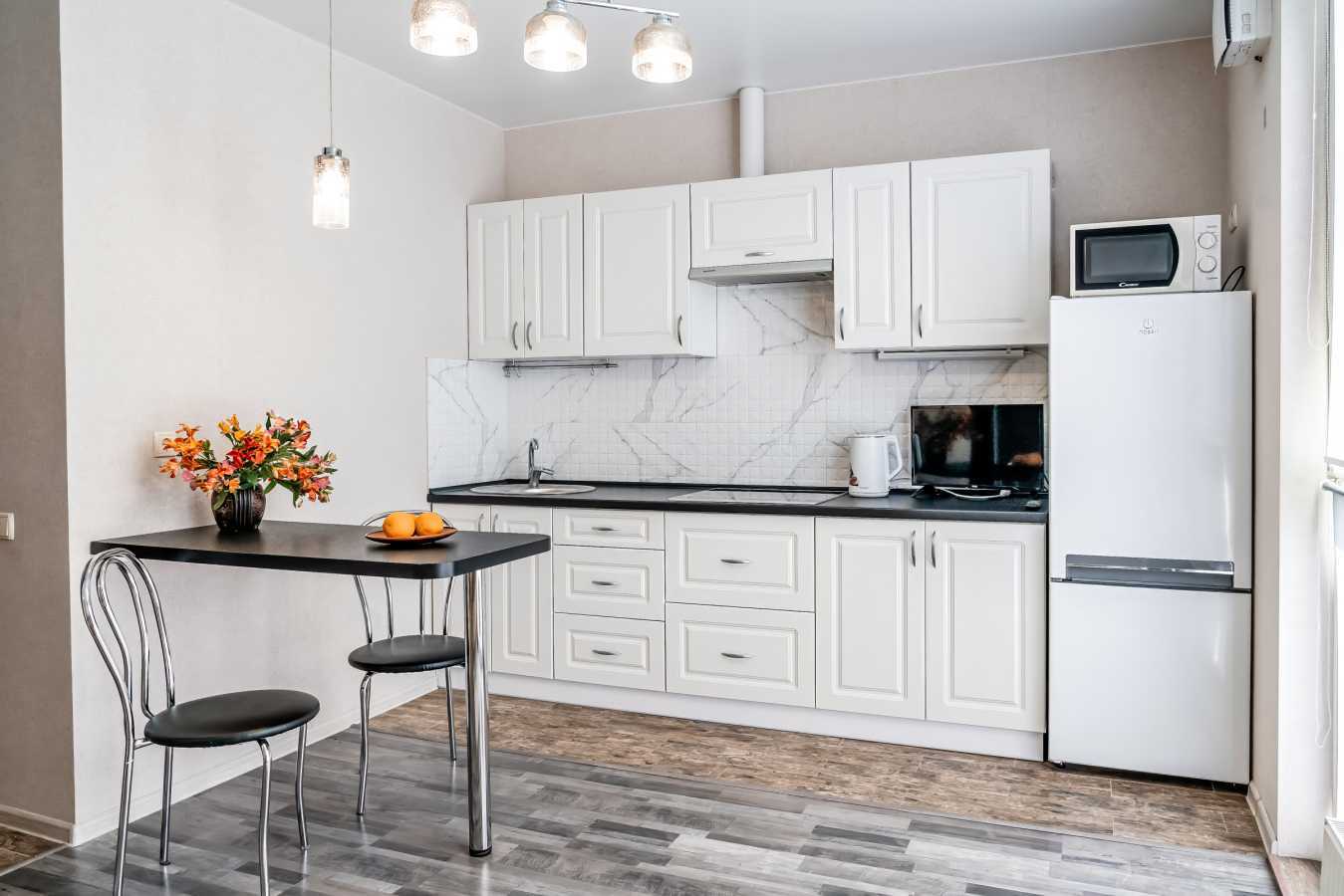Оренда 1-кімнатної квартири 31 м², Салютна вул., 2к1