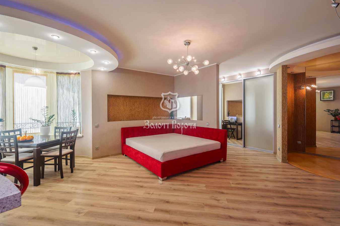 Продажа 1-комнатной квартиры 58.9 м², Днепровская наб., 26А