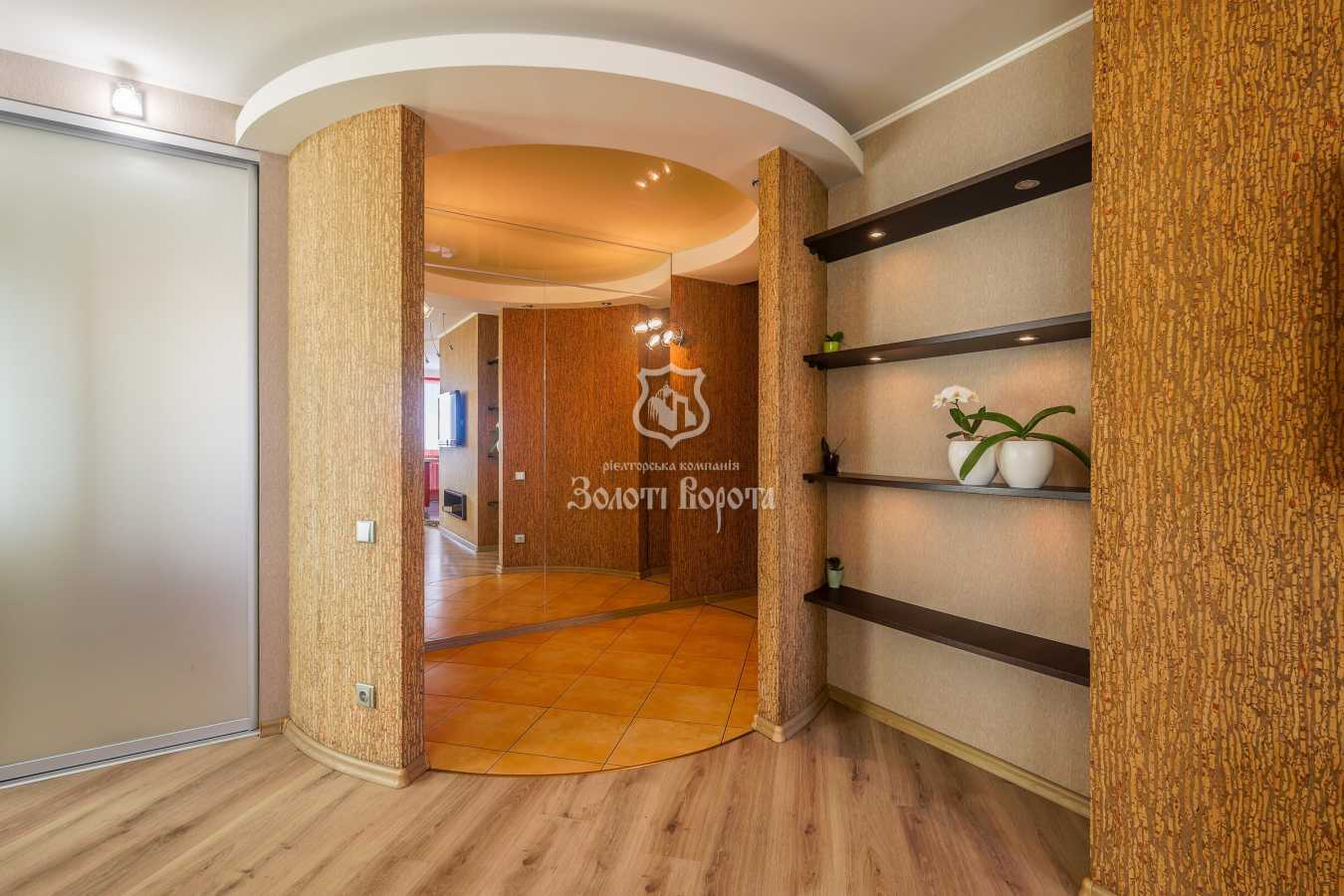 Продажа 1-комнатной квартиры 58.9 м², Днепровская наб., 26А