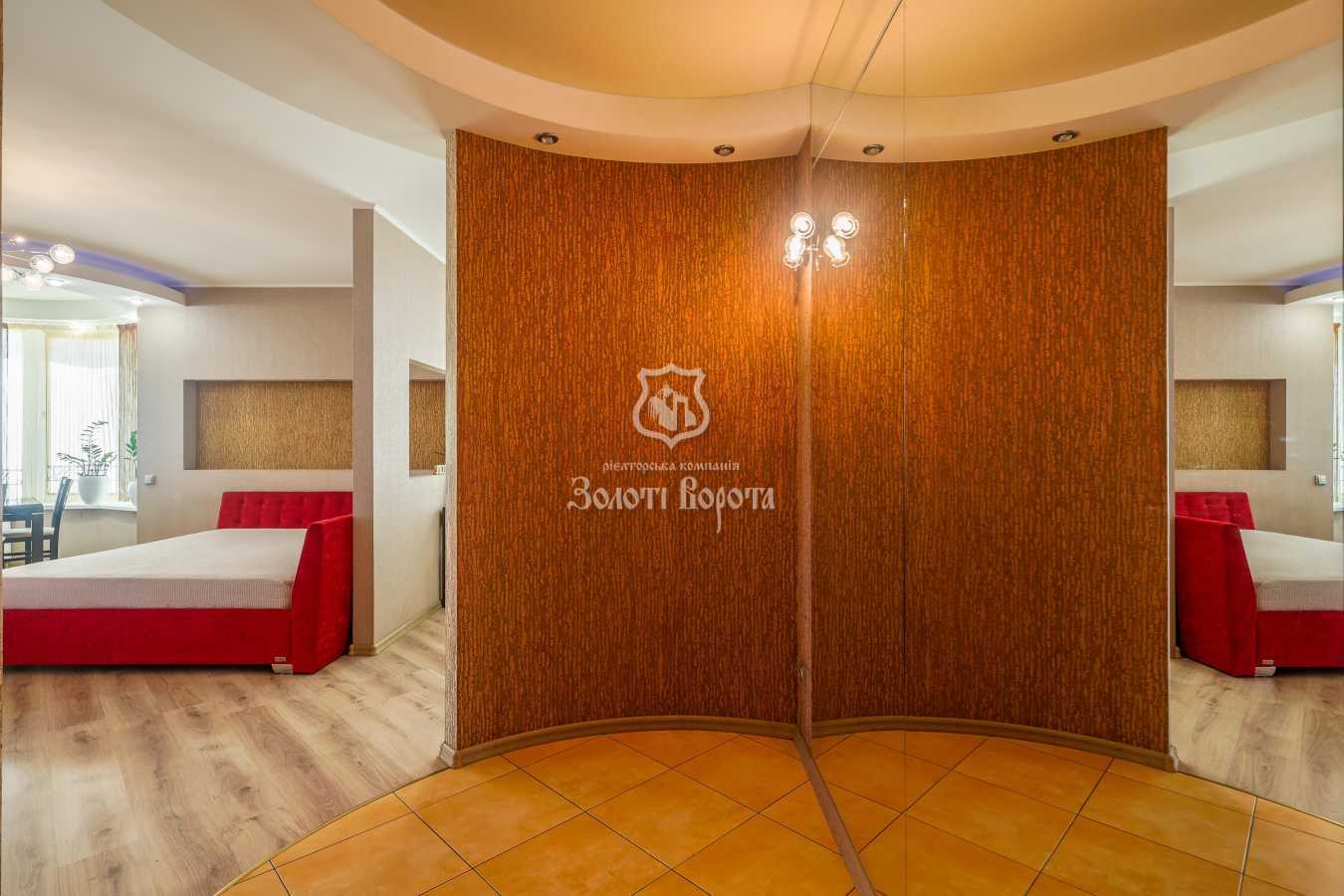 Продажа 1-комнатной квартиры 58.9 м², Днепровская наб., 26А