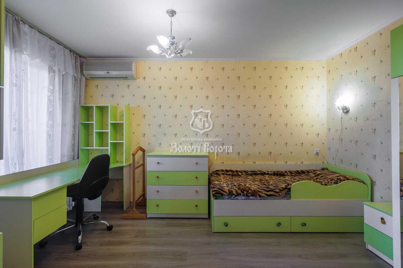 Продаж 4-кімнатної квартири 84 м², Анатолія Солов'яненко вул., 2/6