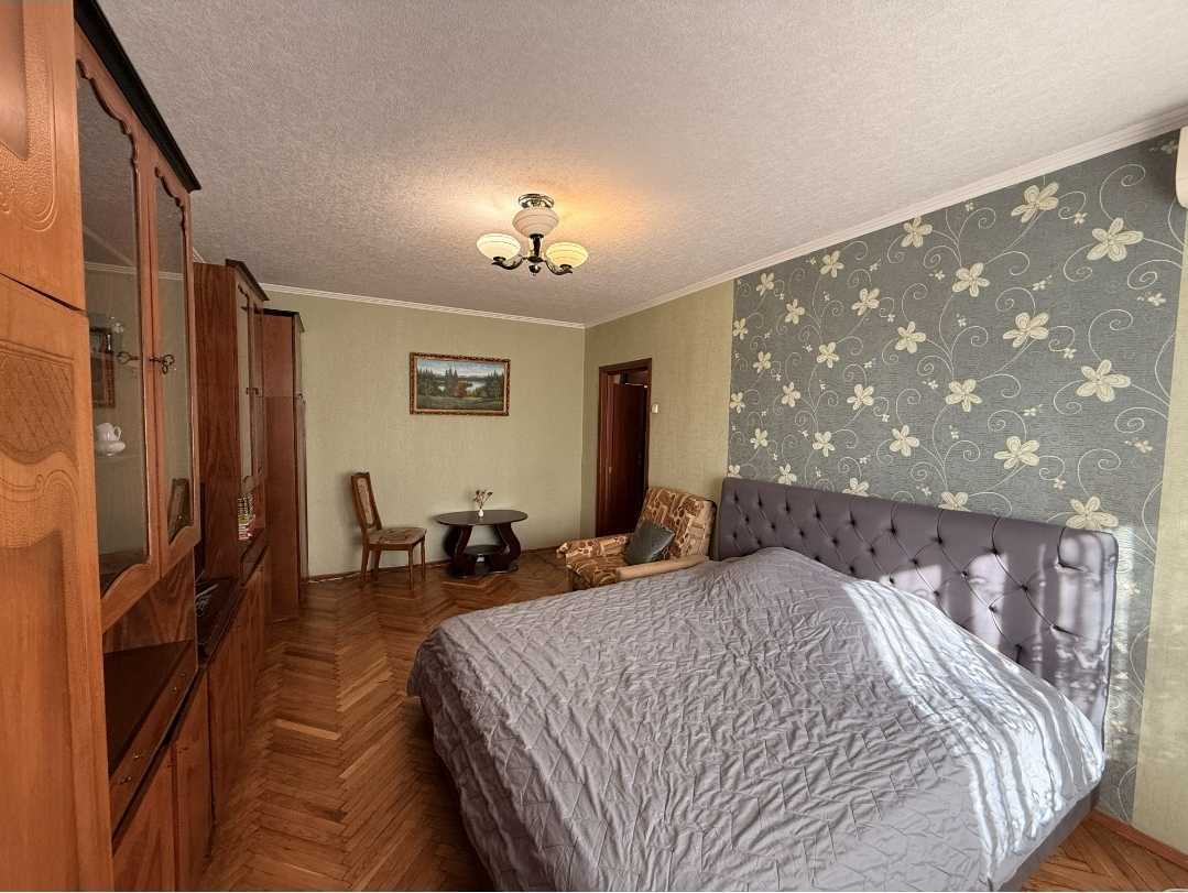 Продаж 2-кімнатної квартири 53.1 м², Ярослава Івашкевича вул., 5