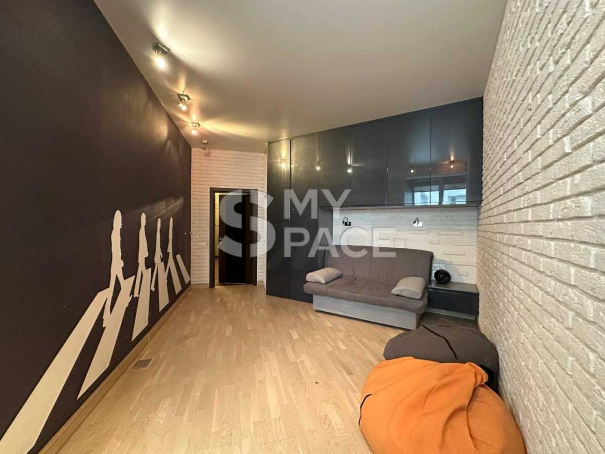 Продажа 3-комнатной квартиры 108 м², Щорса, 44А