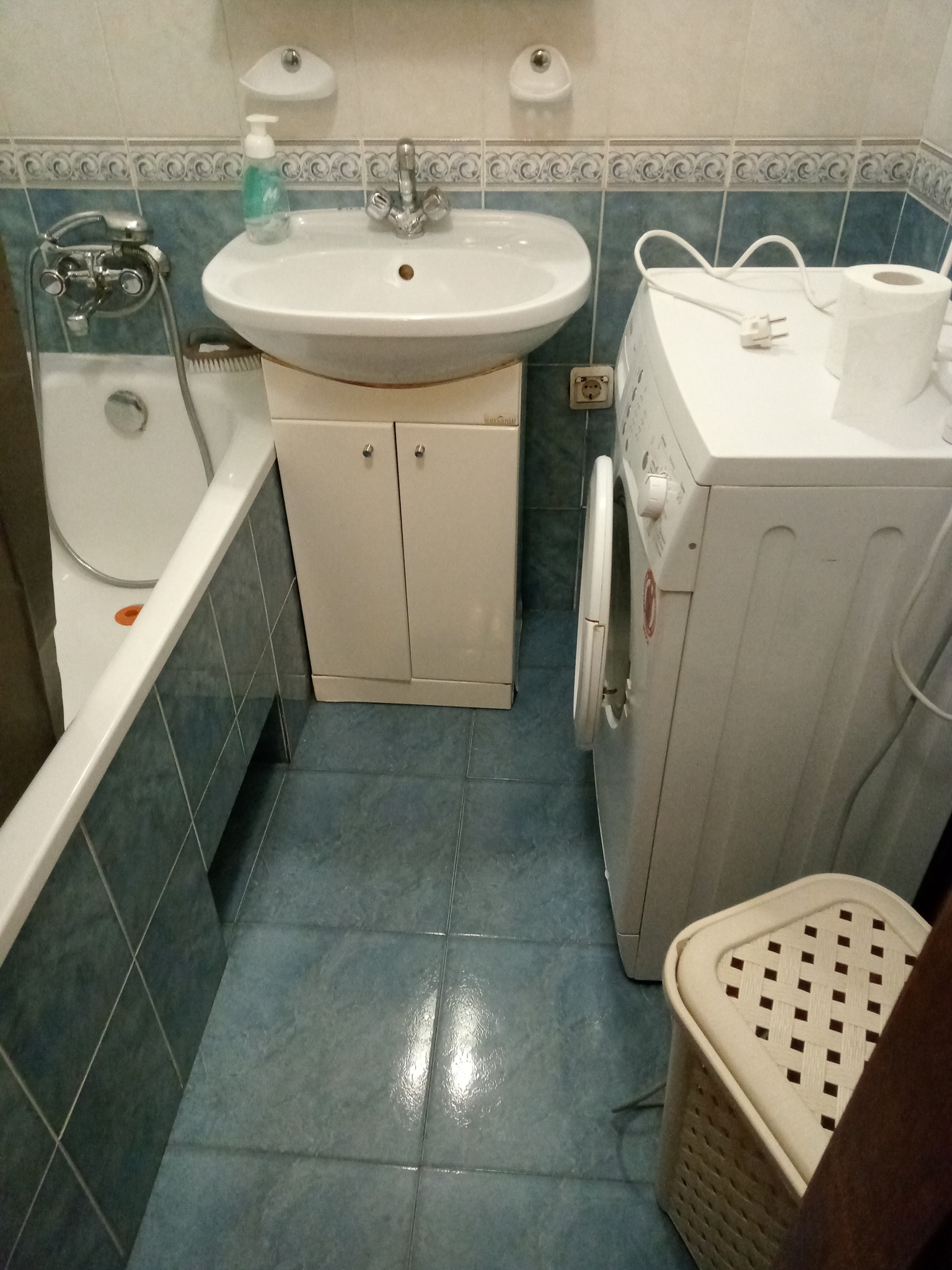 Оренда 2-кімнатної квартири 54 м², Миколи Садовського вул., 12