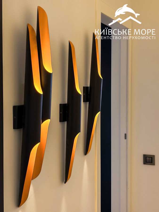 Оренда 3-кімнатної квартири 94 м², Воскресенська вул., 18Б