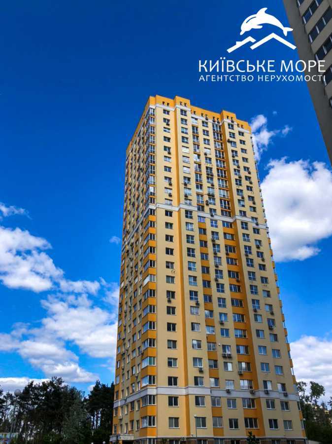 Оренда 3-кімнатної квартири 94 м², Воскресенська вул., 18Б