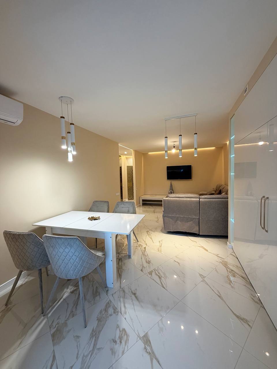 Продажа 3-комнатной квартиры 106 м², Мандрыковская ул.
