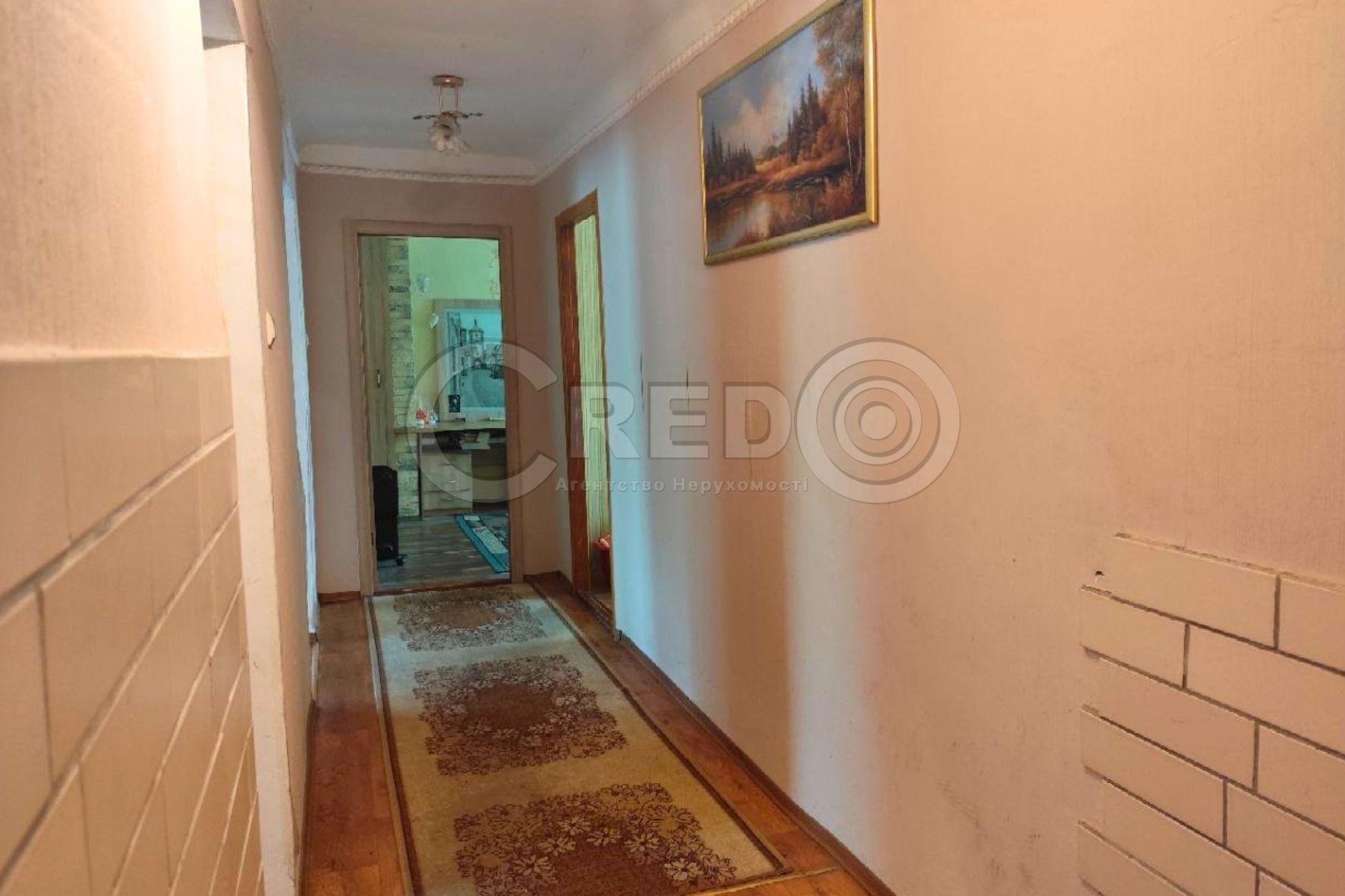 Продаж 4-кімнатної квартири 90 м², Салтиківська вул.