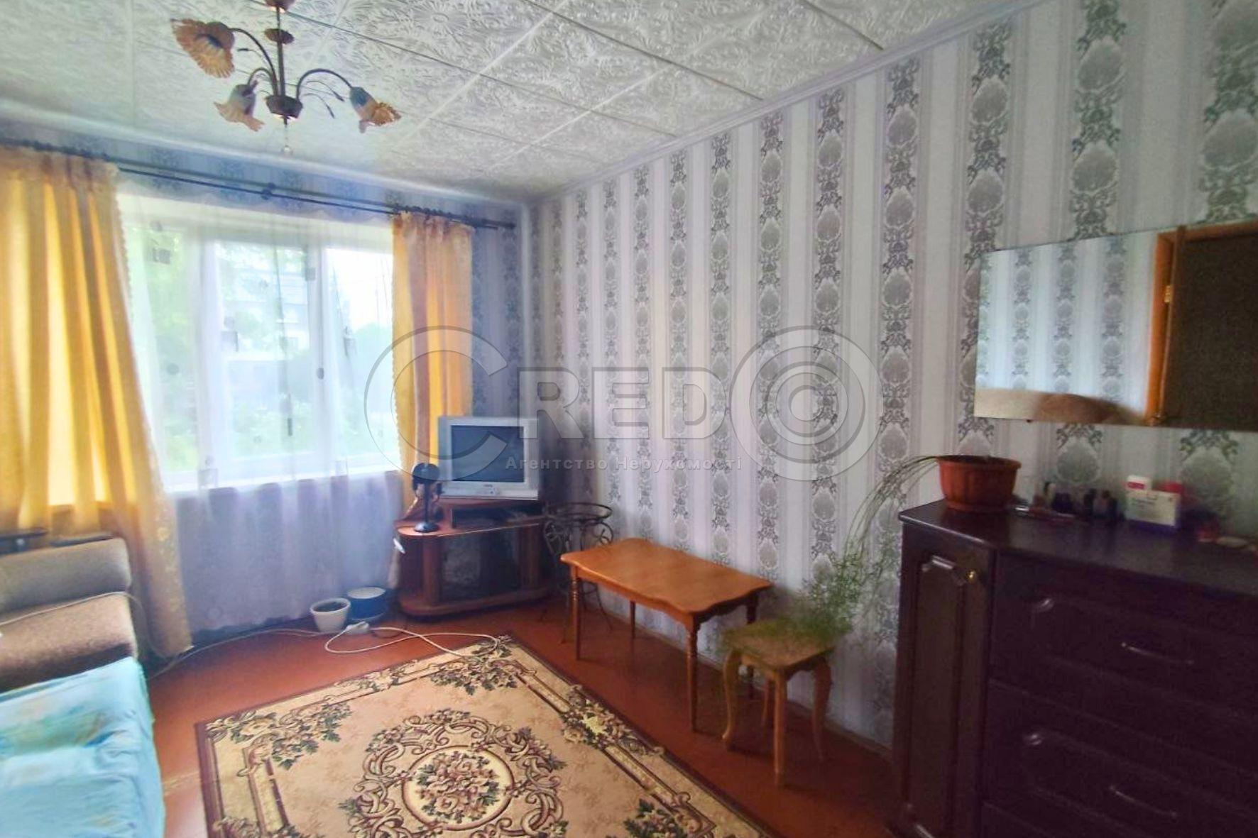 Продаж 4-кімнатної квартири 90 м², Салтиківська вул.