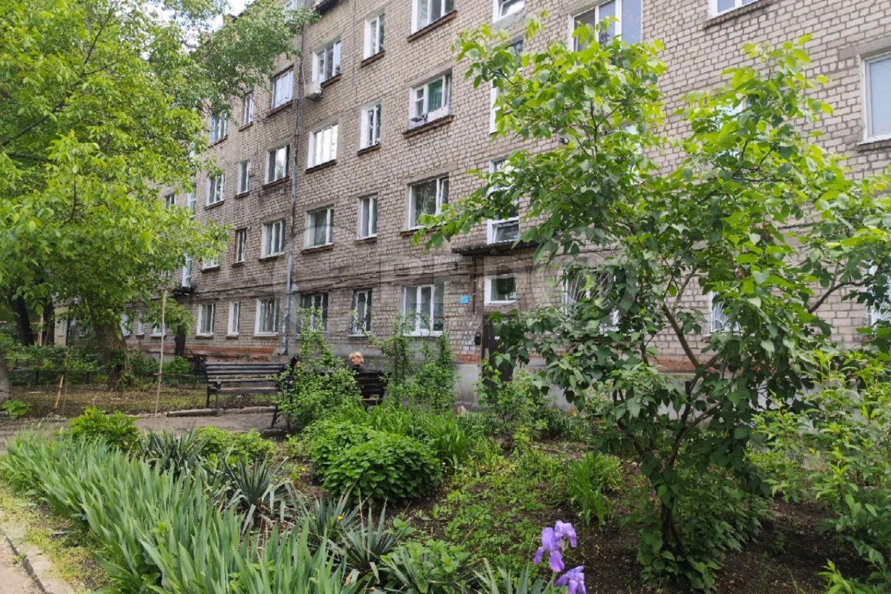 Продаж 4-кімнатної квартири 90 м², Салтиківська вул.