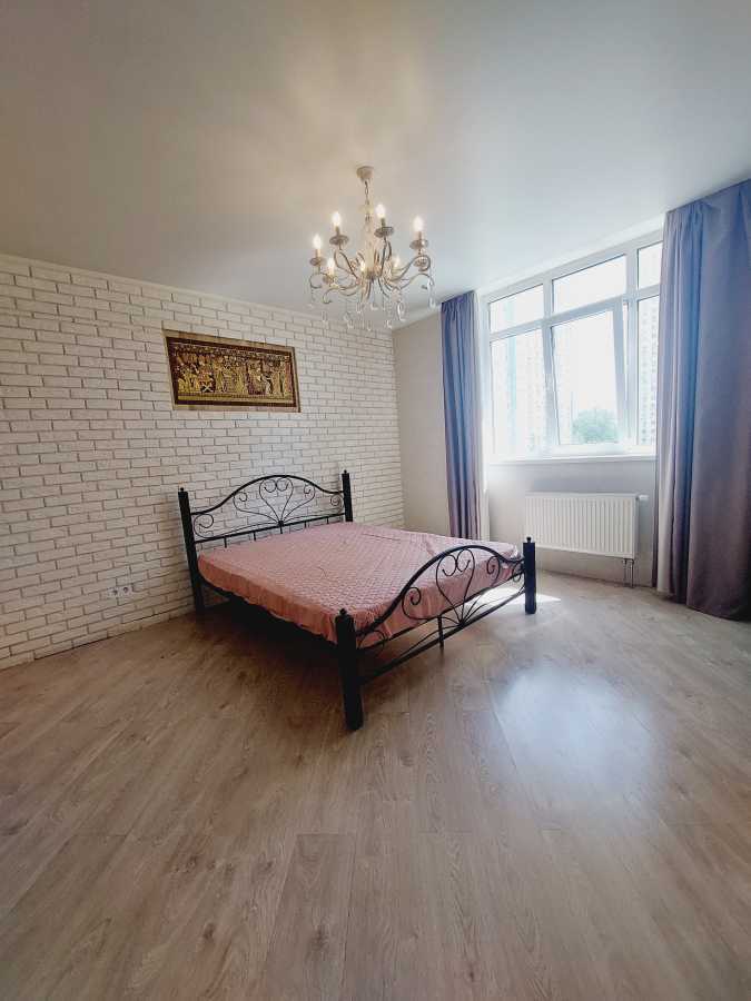 Оренда 2-кімнатної квартири 75 м², Воскресенська вул., 16А