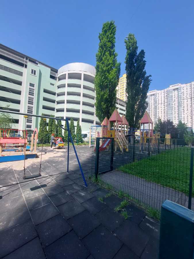 Оренда 2-кімнатної квартири 75 м², Воскресенська вул., 16А