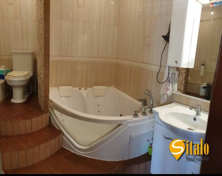 Аренда дома 220 м², 1-я Озерная ул.