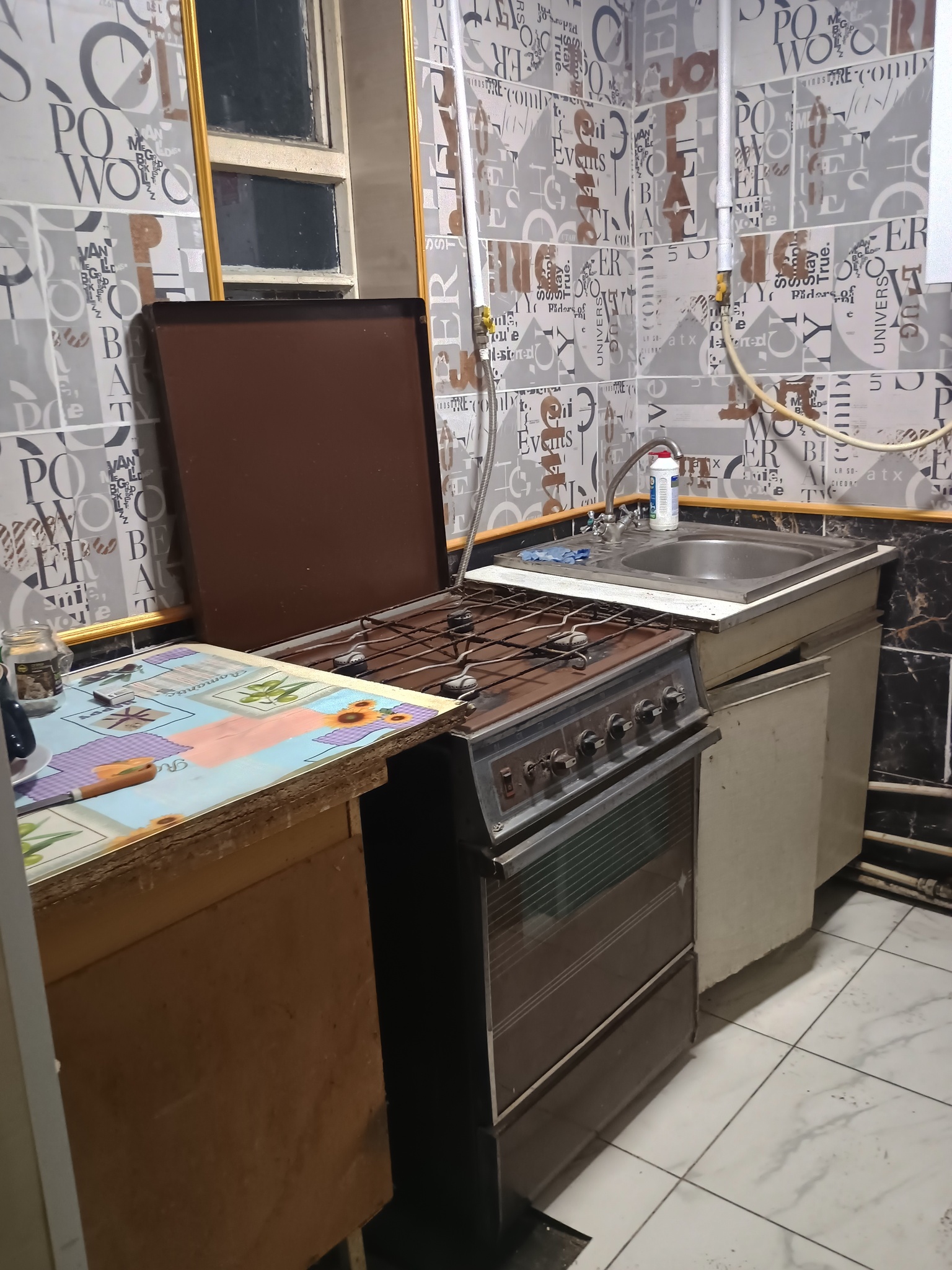 Оренда кімнати/частини квартири, Центральна вул.