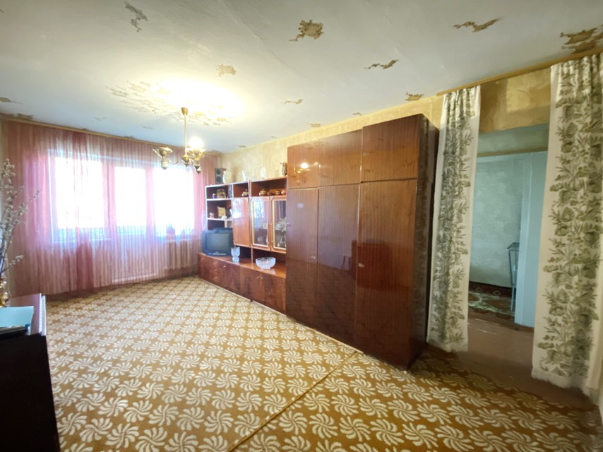 Продажа 3-комнатной квартиры 57 м², Южная ул.