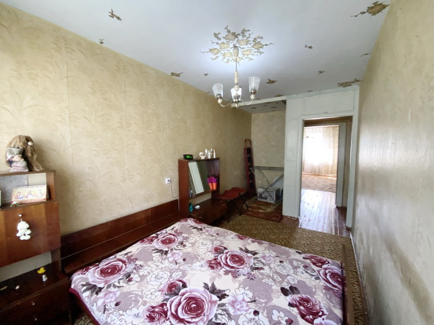 Продажа 3-комнатной квартиры 57 м², Южная ул.