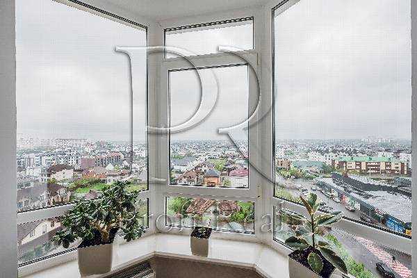Продаж 1-кімнатної квартири 45 м², Академіка Шалімова вул., 70/2