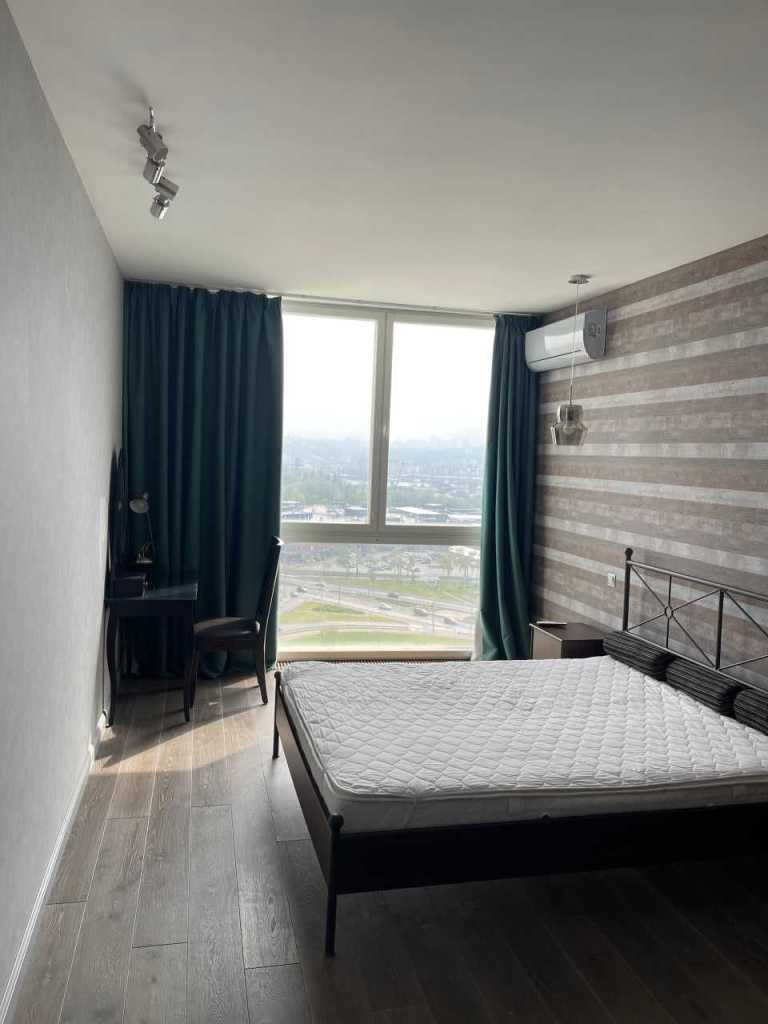 Аренда 2-комнатной квартиры 76 м², Степана Бандеры просп., 2Д
