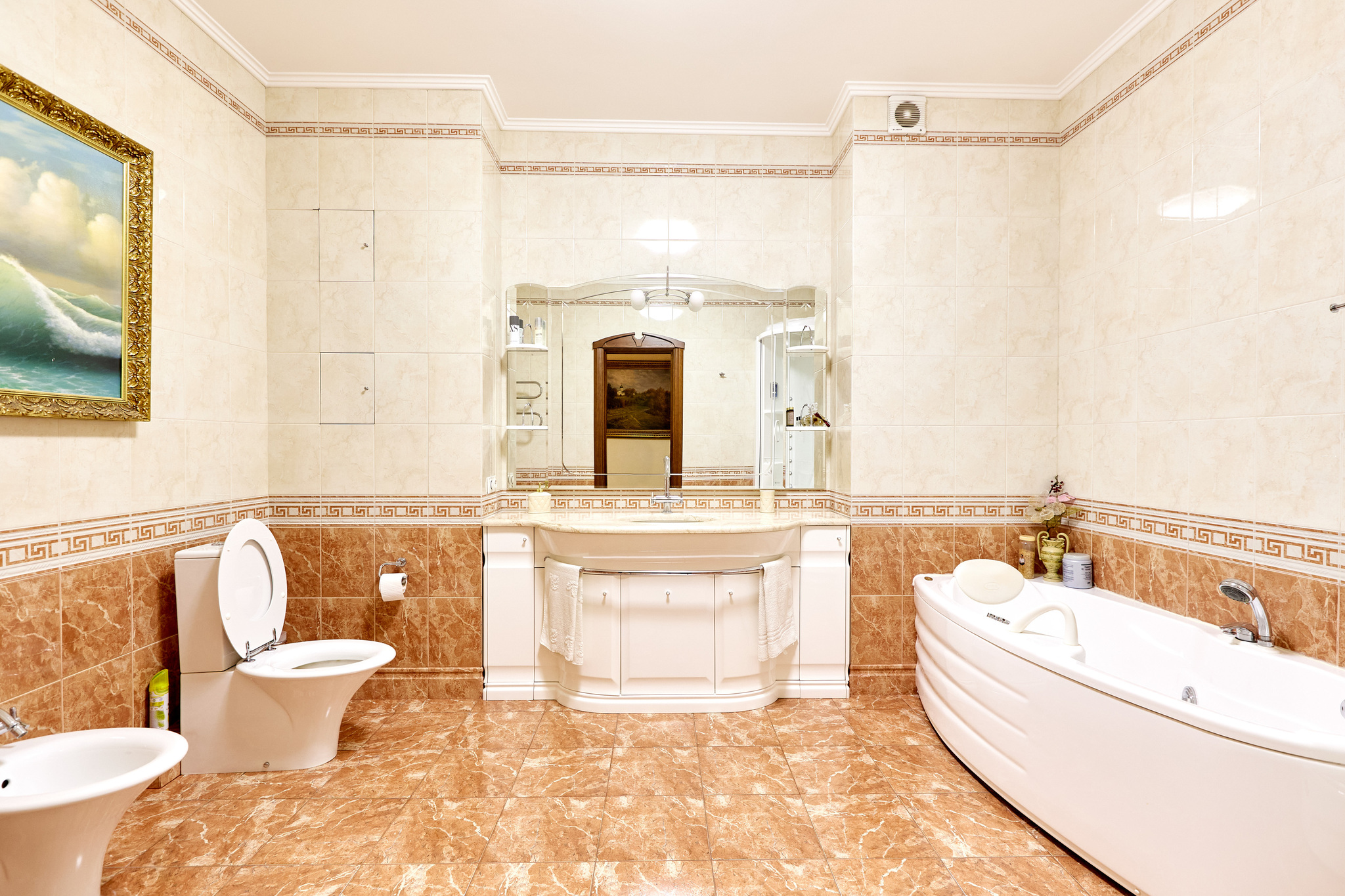 Оренда 4-кімнатної квартири 210 м², Старонаводницька вул., 13