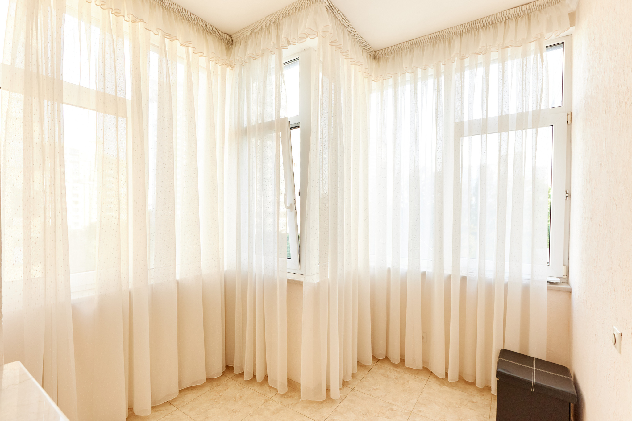 Оренда 4-кімнатної квартири 210 м², Старонаводницька вул., 13