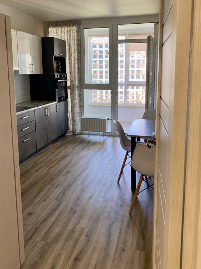 Оренда 1-кімнатної квартири 40 м², Правди просп., 41