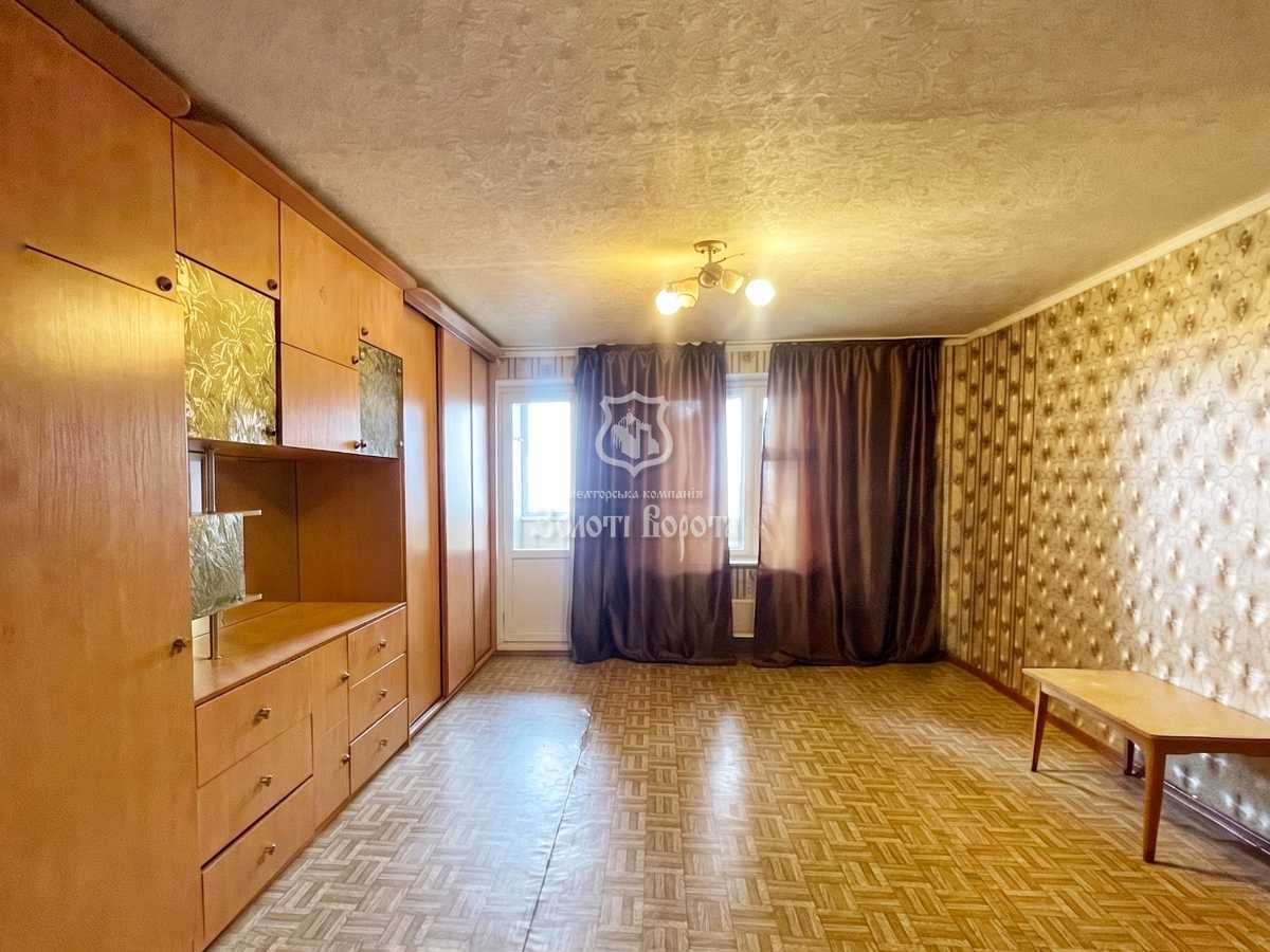Продажа 4-комнатной квартиры 92.3 м², Азербайджанская ул., 16/2