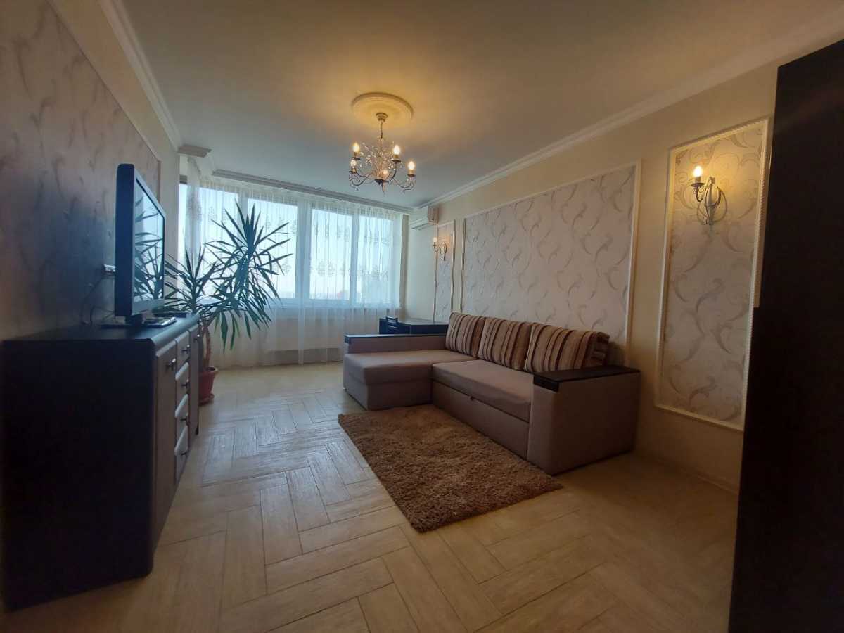 Аренда 1-комнатной квартиры 45 м², Вышгородская ул., 45/4