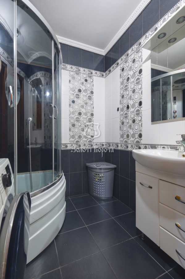 Продажа 2-комнатной квартиры 75.8 м², Милославська, 16