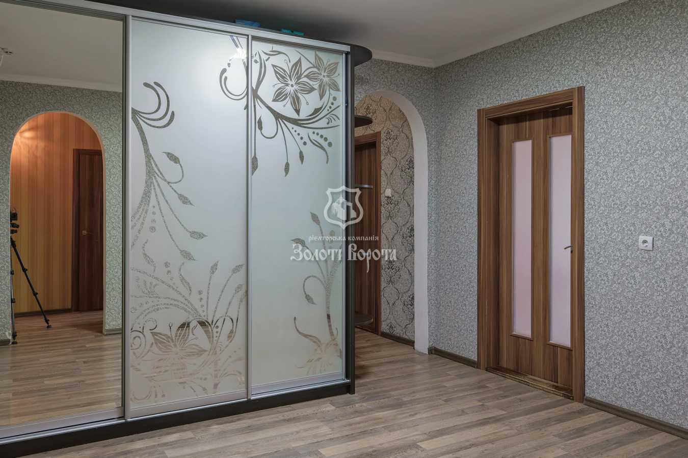 Продажа 2-комнатной квартиры 75.8 м², Милославська, 16