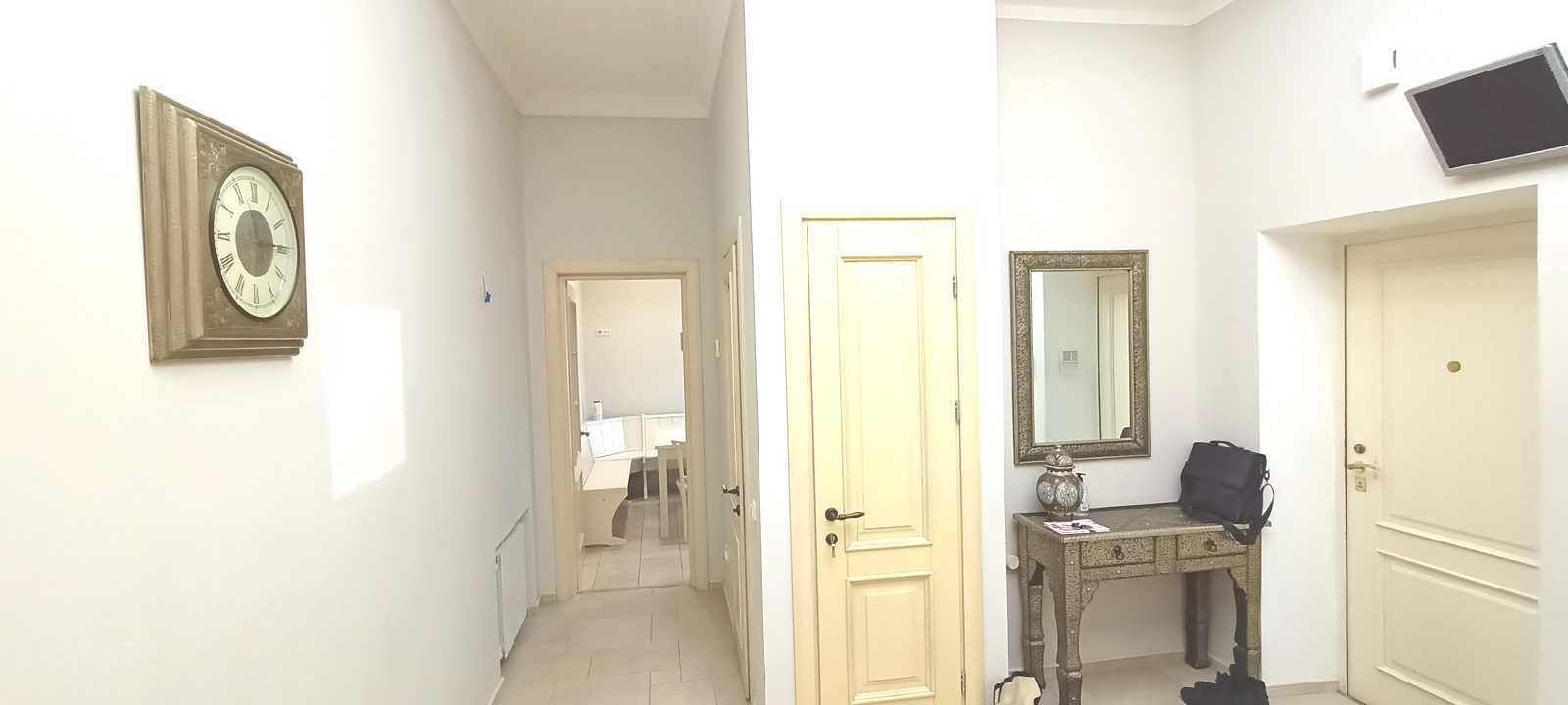 Продажа 5-комнатной квартиры 225 м², Левандовская ул., 12
