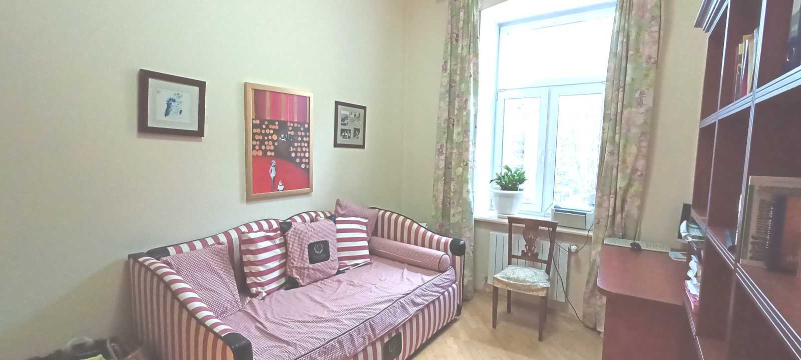 Продажа 5-комнатной квартиры 225 м², Левандовская ул., 12