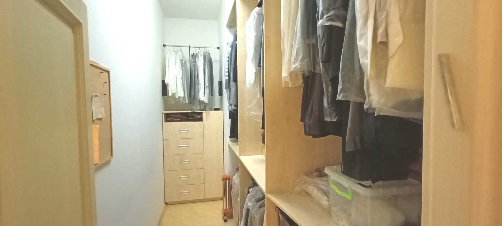 Продажа 5-комнатной квартиры 225 м², Левандовская ул., 12