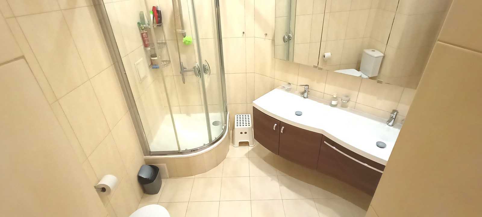 Продажа 5-комнатной квартиры 225 м², Левандовская ул., 12