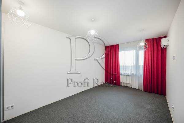 Продажа 3-комнатной квартиры 73 м², Полесская ул., 4А
