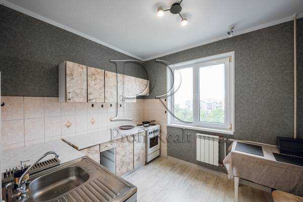 Продажа 3-комнатной квартиры 73 м², Полесская ул., 4А