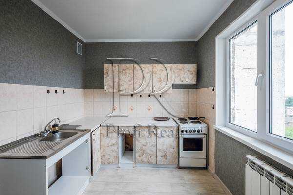 Продажа 3-комнатной квартиры 73 м², Полесская ул., 4А