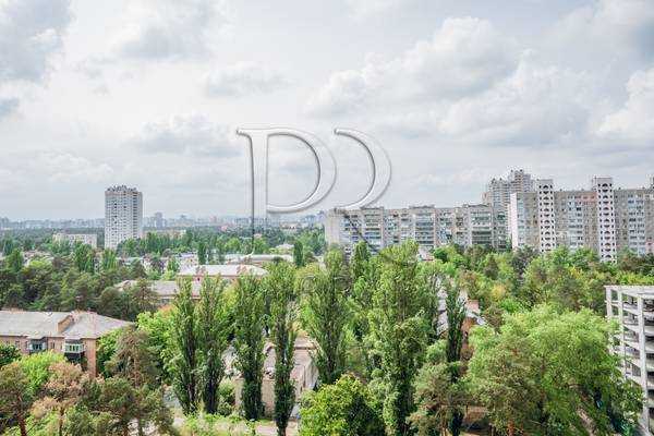 Продажа 3-комнатной квартиры 73 м², Полесская ул., 4А