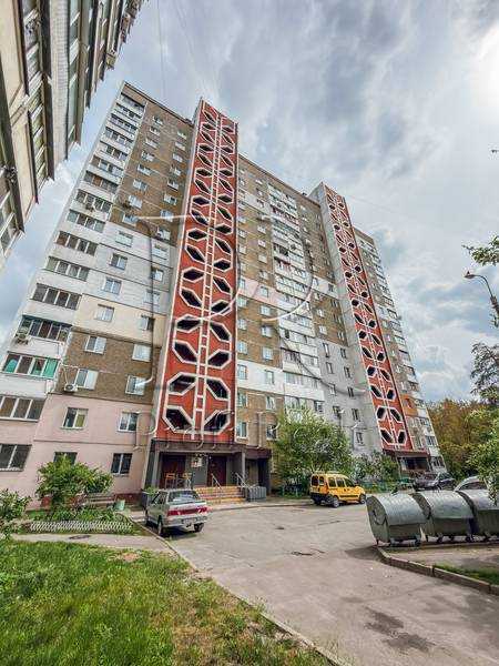Продажа 3-комнатной квартиры 73 м², Полесская ул., 4А
