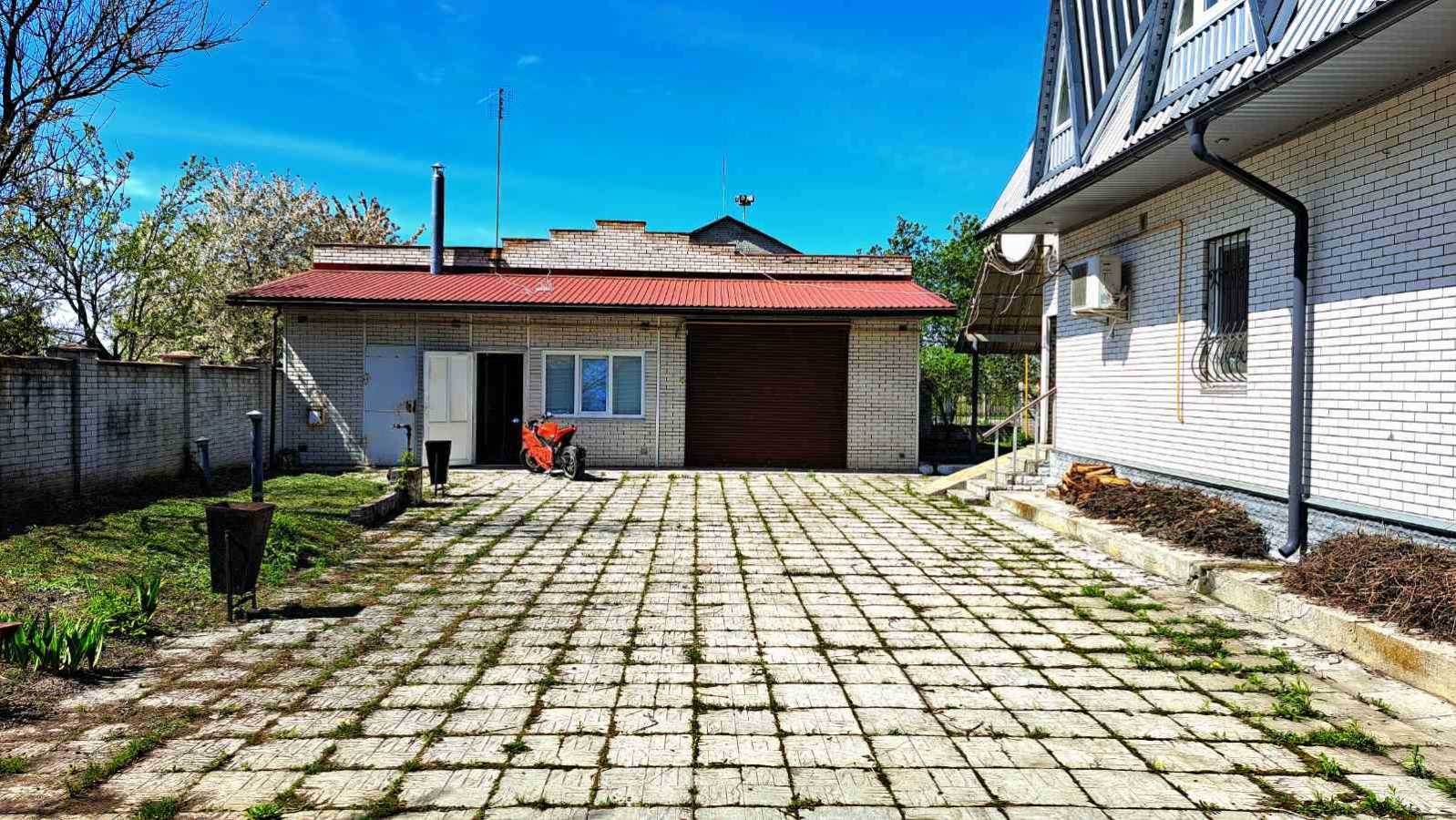 Продаж приміщення вільного призначення 465 м², Реаолюціїї, 1