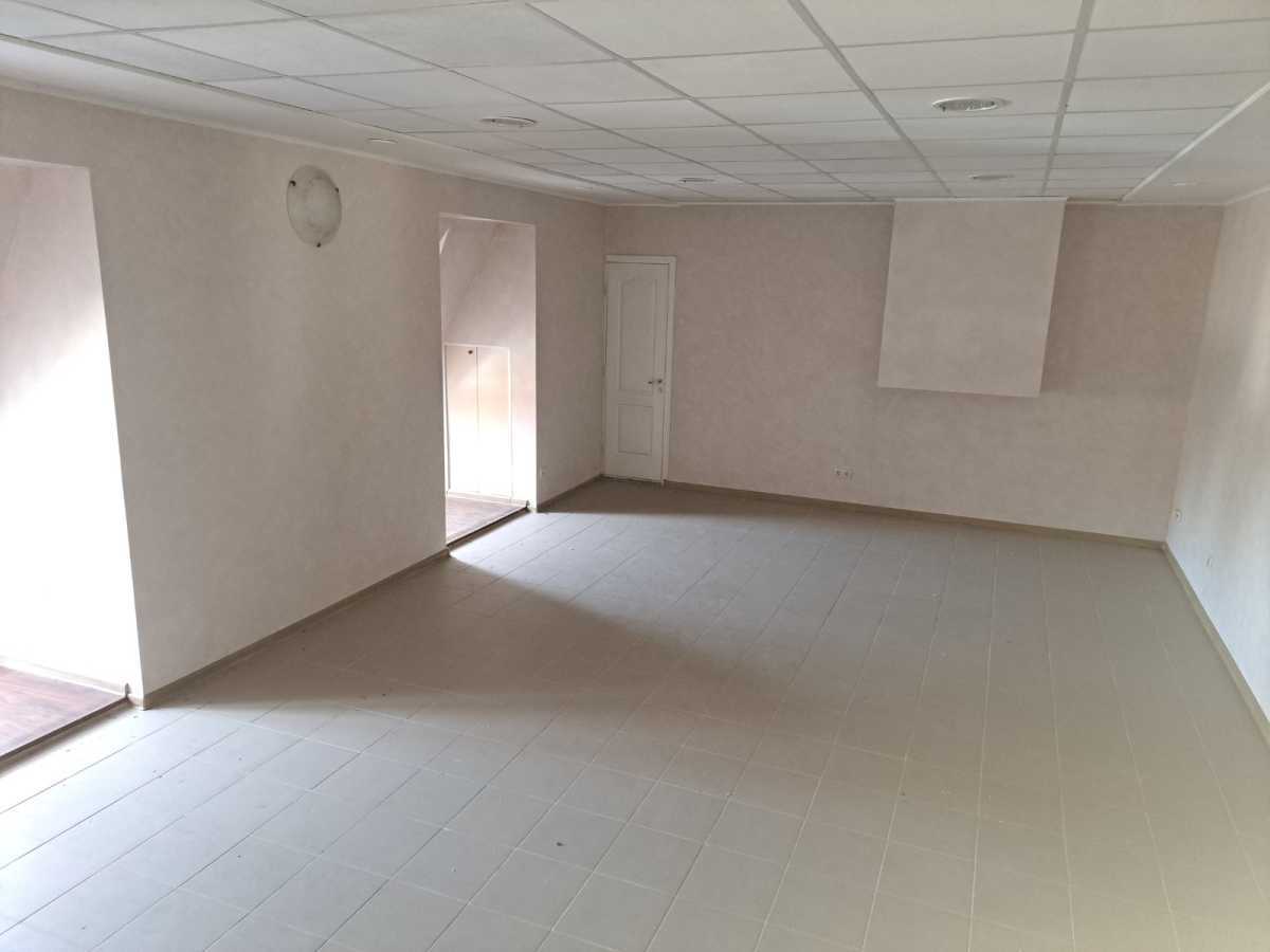 Продаж приміщення вільного призначення 465 м², Реаолюціїї, 1