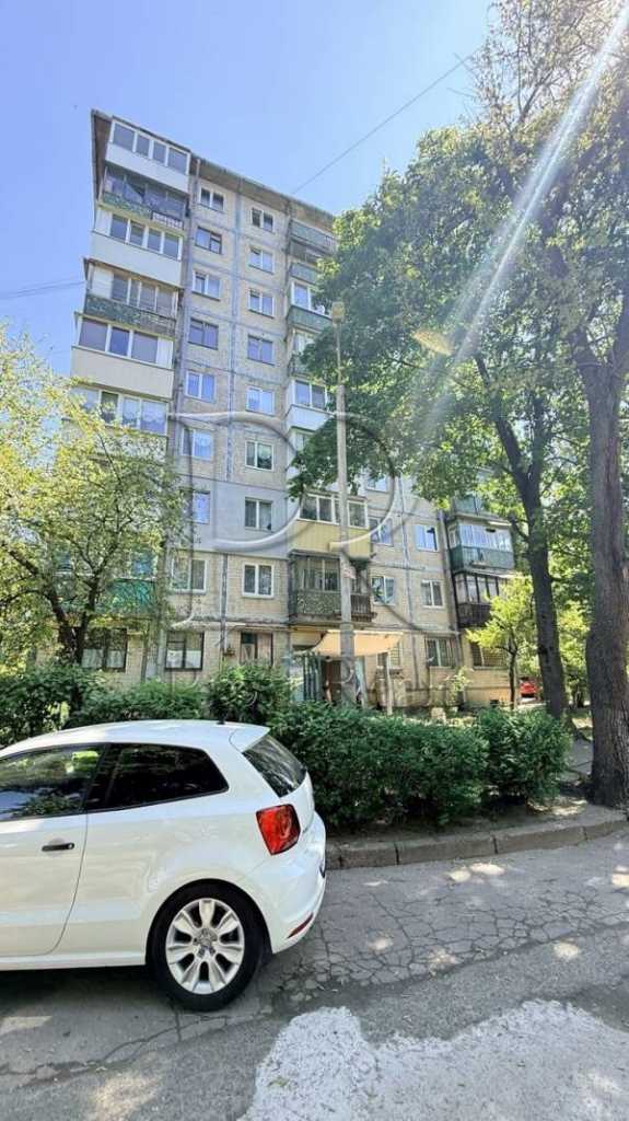 Продажа 1-комнатной квартиры 31 м², Петра Куринного ул., 3