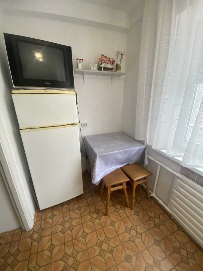 Оренда 1-кімнатної квартири 25 м², Правди просп., 88
