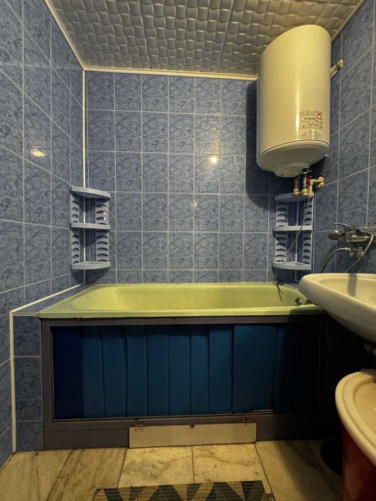 Продажа 3-комнатной квартиры 63 м², Державності