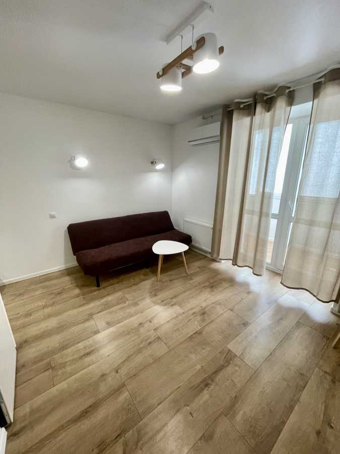 Оренда 1-кімнатної квартири 33 м², Шолуденка вул., 20